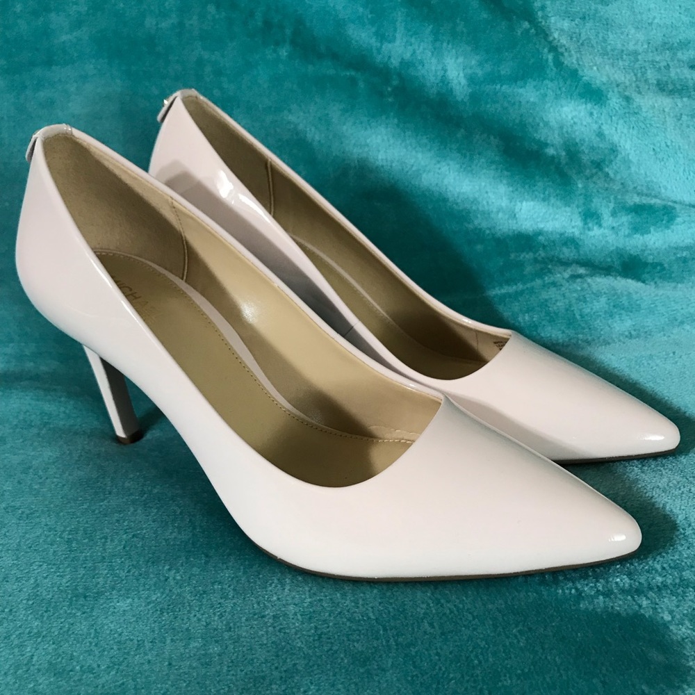 MICHAEL Michael Kors Dorothy Flex Pumps